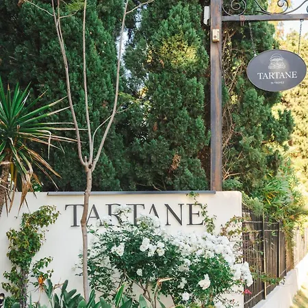La Tartane Hotel