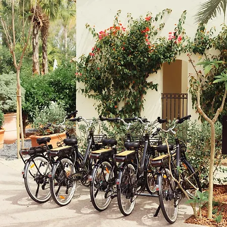 Hotel La Tartane 5*