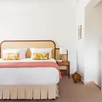 La Tartane Hotell 5*